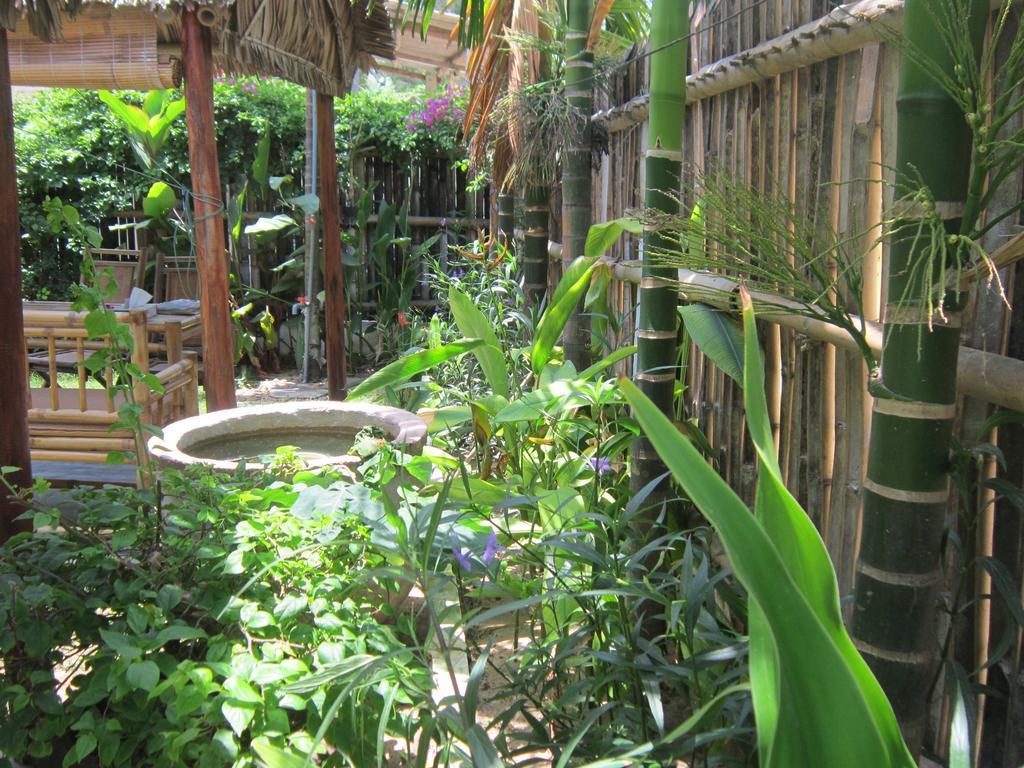 Local Beach Homestay Hoi An Exterior foto